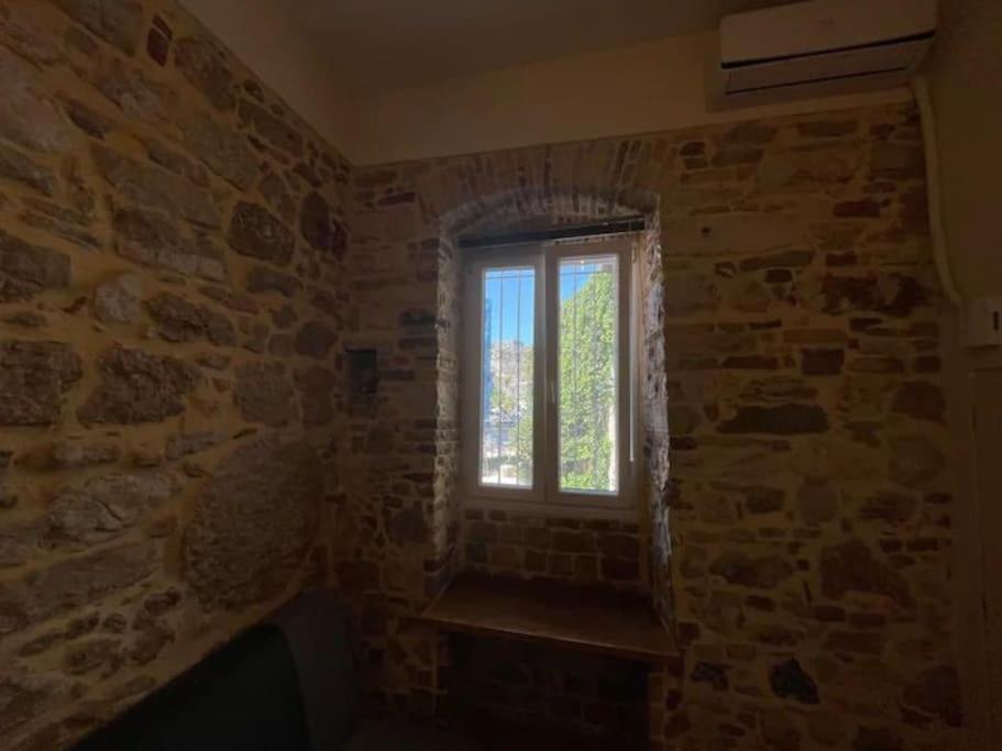Q Apartments In Corfu Town Dış mekan fotoğraf